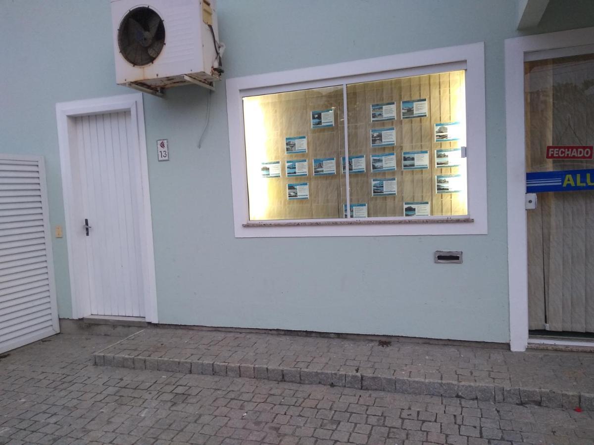ボンビーニャスAp 1 Dorm - Res Ilha Das Gales - Ate 4 Pessoasアパートメント エクステリア 写真